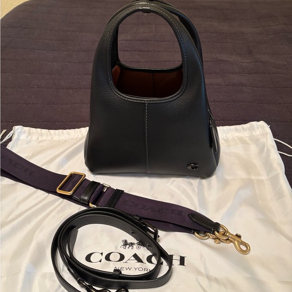 Coach Lana Shoulder Bag 23 - Picture 5 of 7